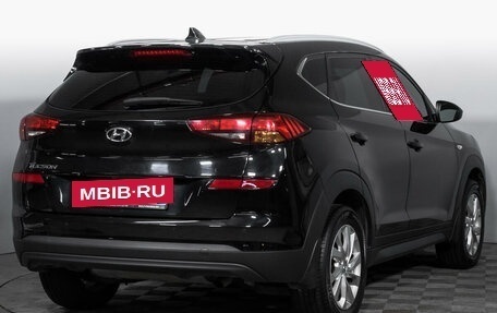 Hyundai Tucson III, 2019 год, 2 390 000 рублей, 5 фотография