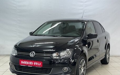 Volkswagen Polo VI (EU Market), 2011 год, 830 000 рублей, 1 фотография