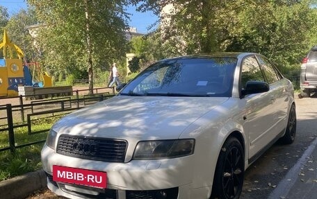 Audi A4, 2001 год, 750 000 рублей, 2 фотография