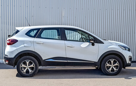 Renault Kaptur I рестайлинг, 2019 год, 1 045 000 рублей, 4 фотография