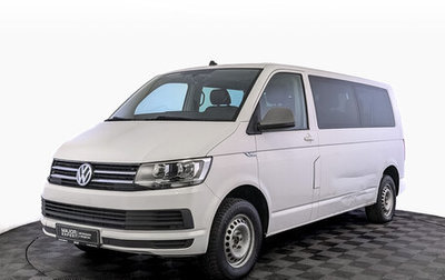 Volkswagen Caravelle T6 рестайлинг, 2019 год, 2 595 000 рублей, 1 фотография