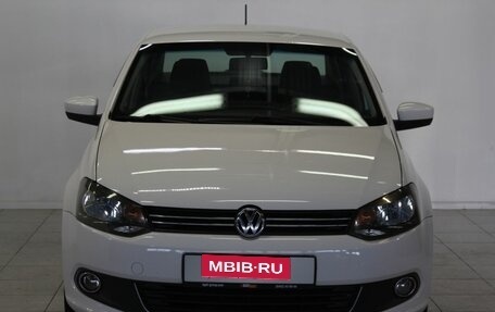 Volkswagen Polo VI (EU Market), 2013 год, 1 049 000 рублей, 2 фотография