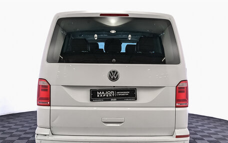 Volkswagen Caravelle T6 рестайлинг, 2019 год, 2 595 000 рублей, 6 фотография