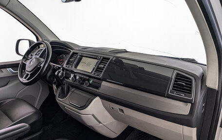 Volkswagen Caravelle T6 рестайлинг, 2019 год, 2 595 000 рублей, 13 фотография