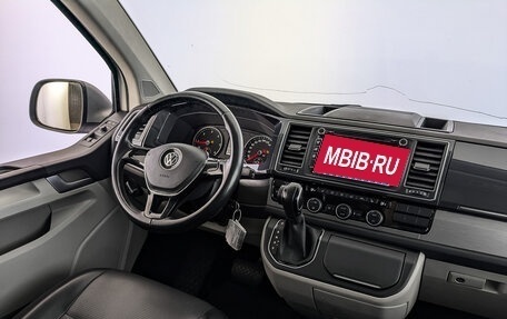 Volkswagen Caravelle T6 рестайлинг, 2019 год, 2 595 000 рублей, 20 фотография