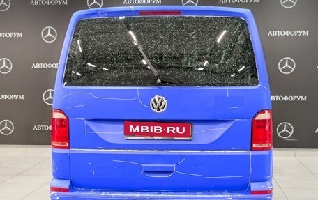 Volkswagen Caravelle T6 рестайлинг, 2019 год, 2 575 000 рублей, 6 фотография