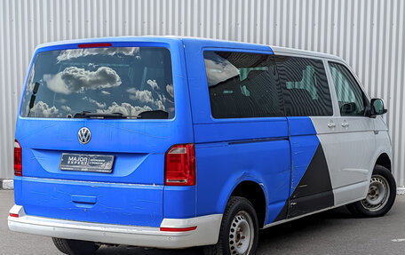 Volkswagen Caravelle T6 рестайлинг, 2019 год, 2 560 000 рублей, 5 фотография