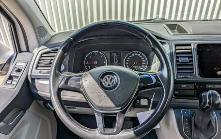 Volkswagen Caravelle T6 рестайлинг, 2019 год, 2 560 000 рублей, 20 фотография