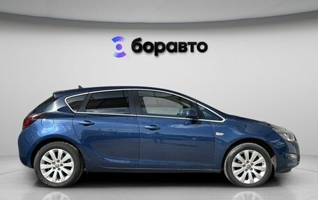 Opel Astra J, 2010 год, 860 000 рублей, 8 фотография