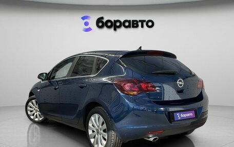 Opel Astra J, 2010 год, 860 000 рублей, 5 фотография