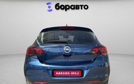 Opel Astra J, 2010 год, 860 000 рублей, 6 фотография