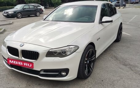 BMW 5 серия, 2014 год, 2 490 000 рублей, 2 фотография