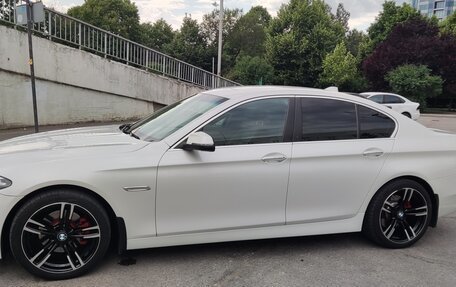 BMW 5 серия, 2014 год, 2 490 000 рублей, 17 фотография