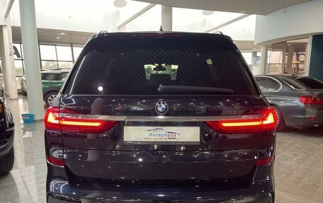 BMW X7, 2021 год, 10 700 000 рублей, 11 фотография