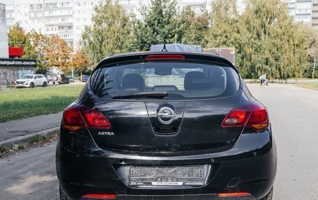 Opel Astra J, 2011 год, 950 000 рублей, 8 фотография