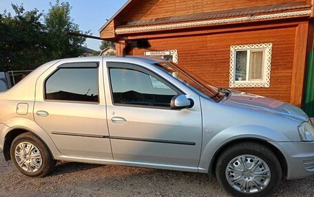 Renault Logan I, 2013 год, 649 000 рублей, 2 фотография