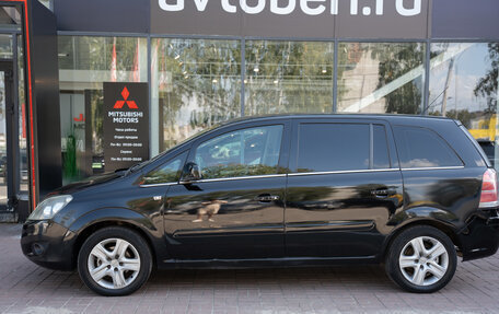 Opel Zafira B, 2011 год, 600 000 рублей, 2 фотография