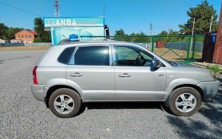 Hyundai Tucson III, 2005 год, 925 000 рублей, 3 фотография