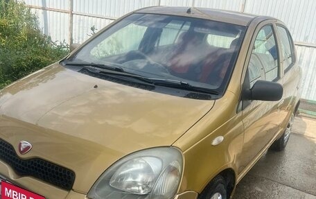 Toyota Vitz, 2001 год, 390 000 рублей, 4 фотография