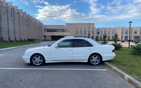 Mercedes-Benz E-Класс, 2000 год, 650 000 рублей, 5 фотография