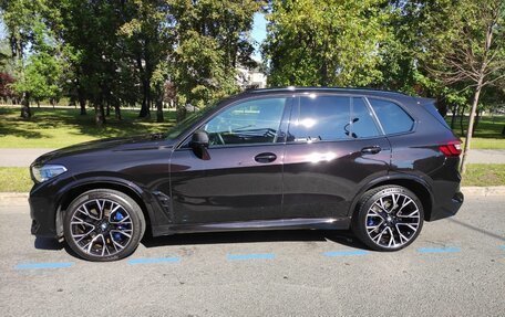 BMW X5 M, 2021 год, 16 500 000 рублей, 2 фотография