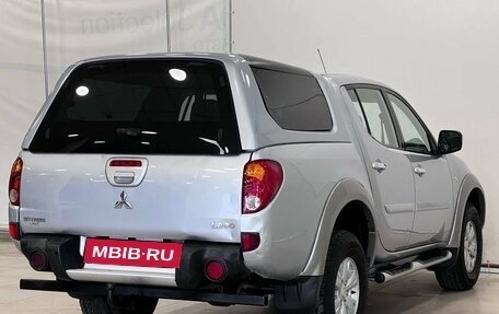 Mitsubishi L200 IV рестайлинг, 2011 год, 1 345 000 рублей, 5 фотография