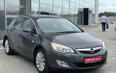 Opel Astra J, 2011 год, 800 000 рублей, 1 фотография