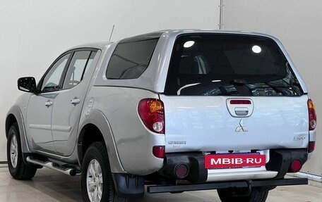 Mitsubishi L200 IV рестайлинг, 2011 год, 1 345 000 рублей, 6 фотография