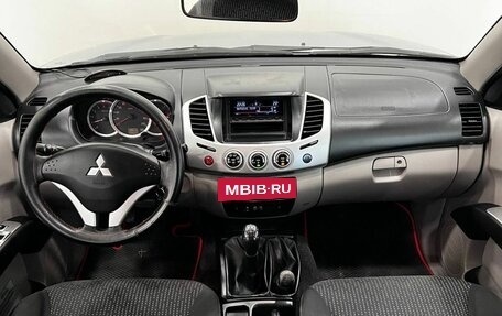 Mitsubishi L200 IV рестайлинг, 2011 год, 1 345 000 рублей, 14 фотография