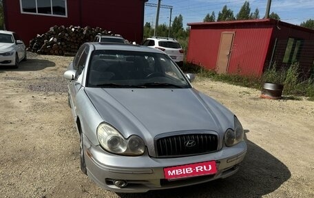 Hyundai Sonata IV рестайлинг, 2002 год, 300 000 рублей, 2 фотография