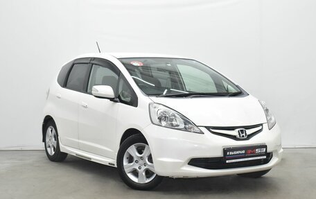 Honda Fit III, 2010 год, 999 995 рублей, 3 фотография