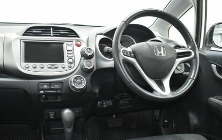 Honda Fit III, 2010 год, 999 995 рублей, 10 фотография