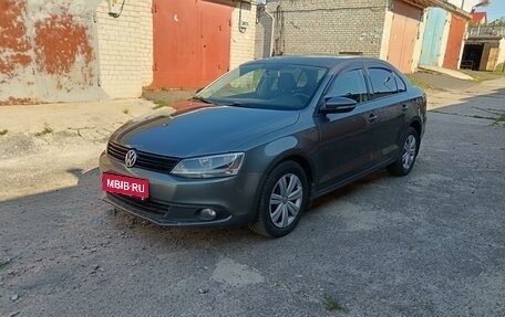 Volkswagen Jetta VI, 2011 год, 970 000 рублей, 1 фотография