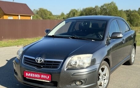 Toyota Avensis III рестайлинг, 2007 год, 780 000 рублей, 1 фотография