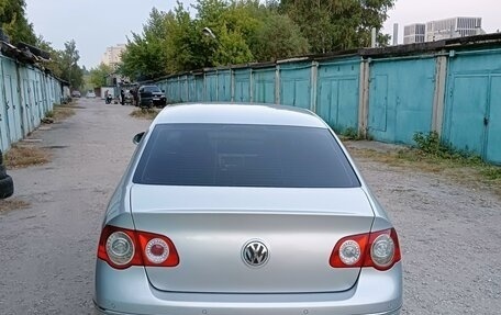 Volkswagen Passat B6, 2006 год, 550 000 рублей, 15 фотография