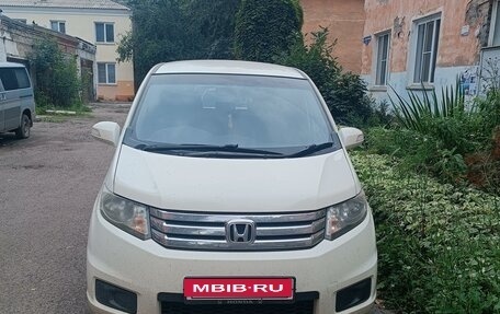 Honda Freed I, 2012 год, 1 175 000 рублей, 1 фотография