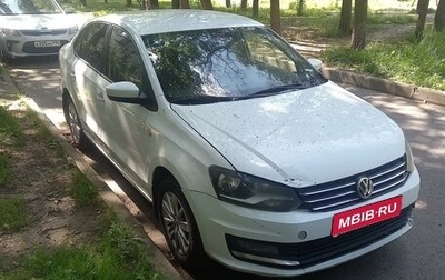 Volkswagen Polo VI (EU Market), 2015 год, 700 000 рублей, 1 фотография