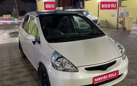 Honda Fit III, 2002 год, 550 000 рублей, 1 фотография