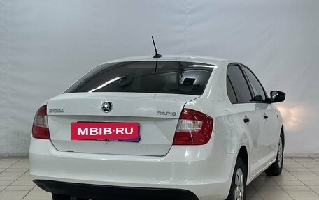 Skoda Rapid I, 2017 год, 660 000 рублей, 4 фотография