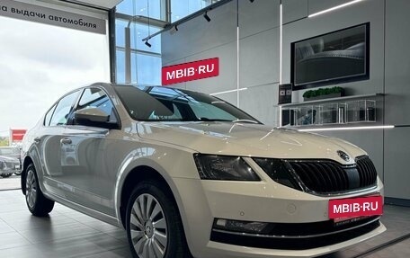 Skoda Octavia, 2019 год, 1 699 000 рублей, 3 фотография