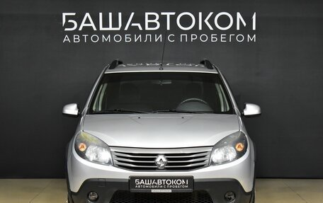 Renault Sandero I, 2013 год, 780 000 рублей, 3 фотография