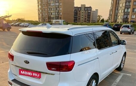 KIA Carnival III, 2020 год, 3 295 000 рублей, 11 фотография