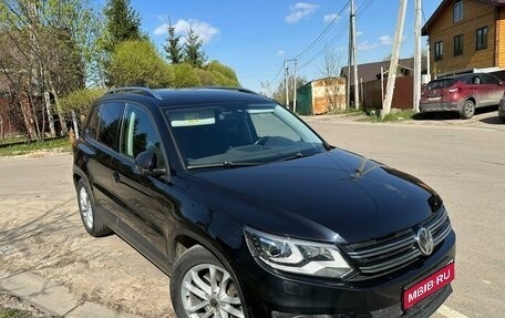 Volkswagen Tiguan I, 2016 год, 2 100 000 рублей, 1 фотография