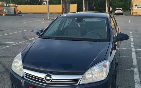 Opel Astra H, 2013 год, 450 000 рублей, 1 фотография