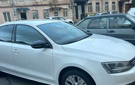 Volkswagen Jetta VI, 2014 год, 1 200 000 рублей, 1 фотография