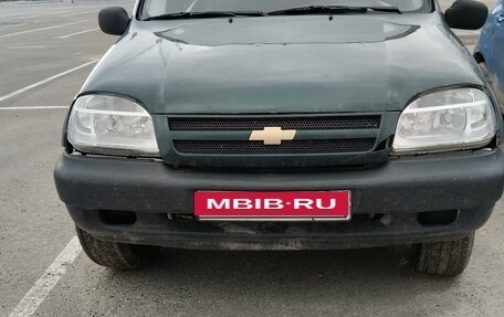 Chevrolet Niva I рестайлинг, 2004 год, 270 000 рублей, 2 фотография