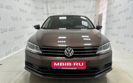 Volkswagen Jetta VI, 2017 год, 1 490 000 рублей, 2 фотография