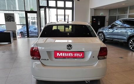 Volkswagen Polo VI (EU Market), 2013 год, 895 000 рублей, 4 фотография