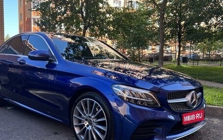 Mercedes-Benz C-Класс, 2019 год, 4 200 000 рублей, 1 фотография