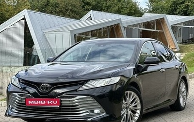 Toyota Camry, 2018 год, 3 150 000 рублей, 1 фотография